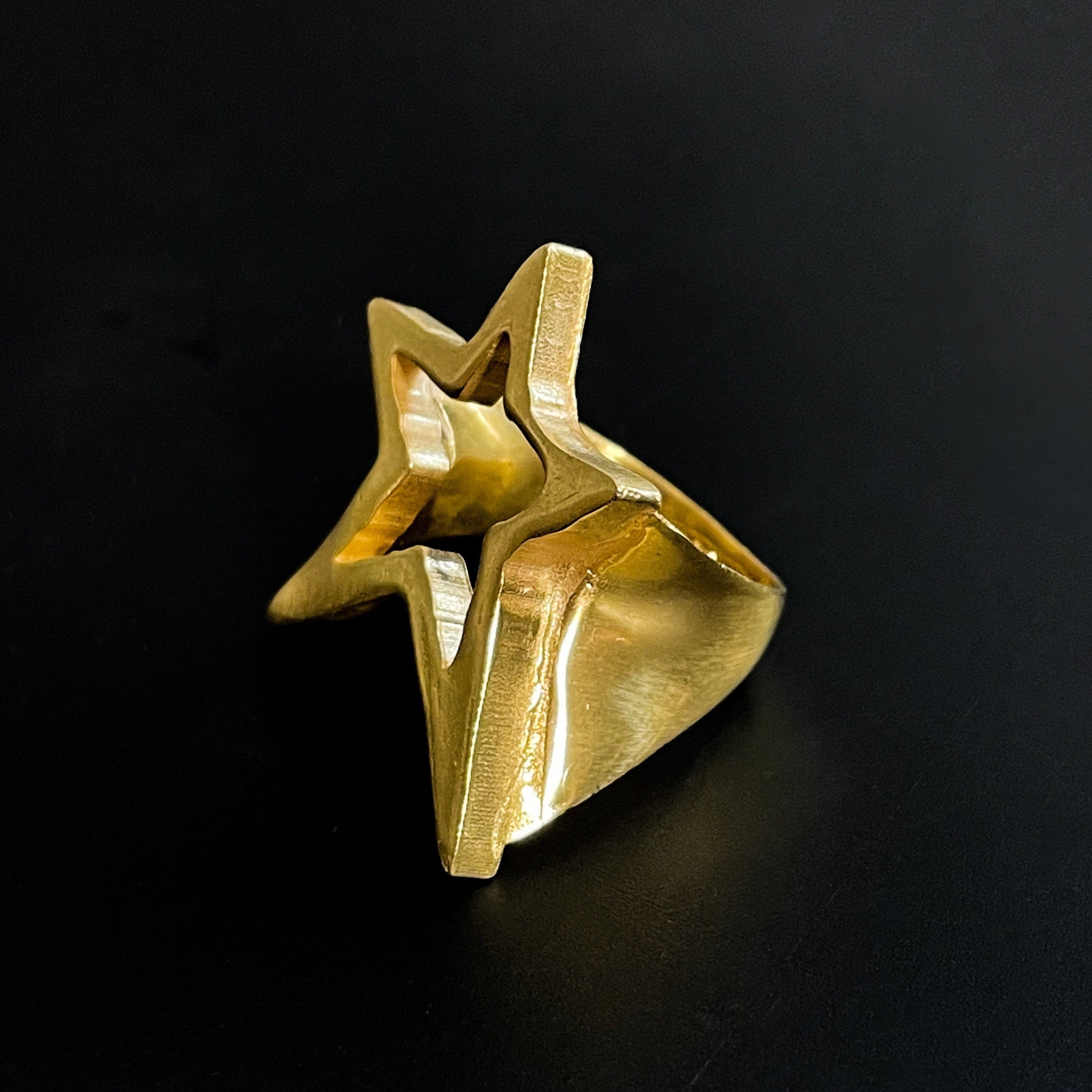 STAR RING
