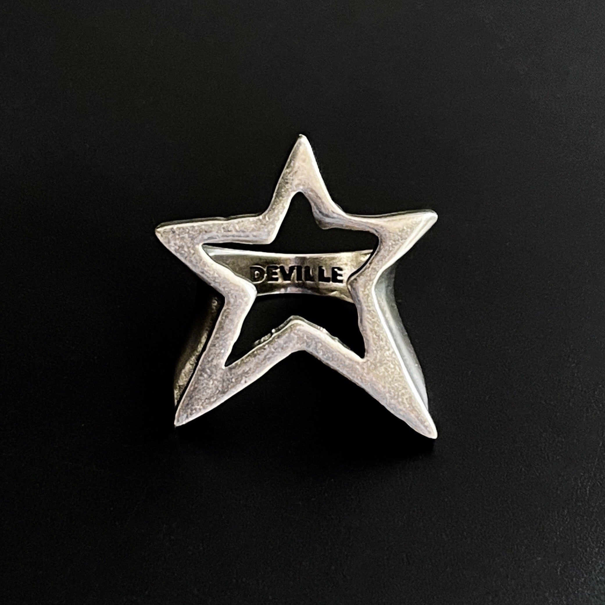 STAR RING