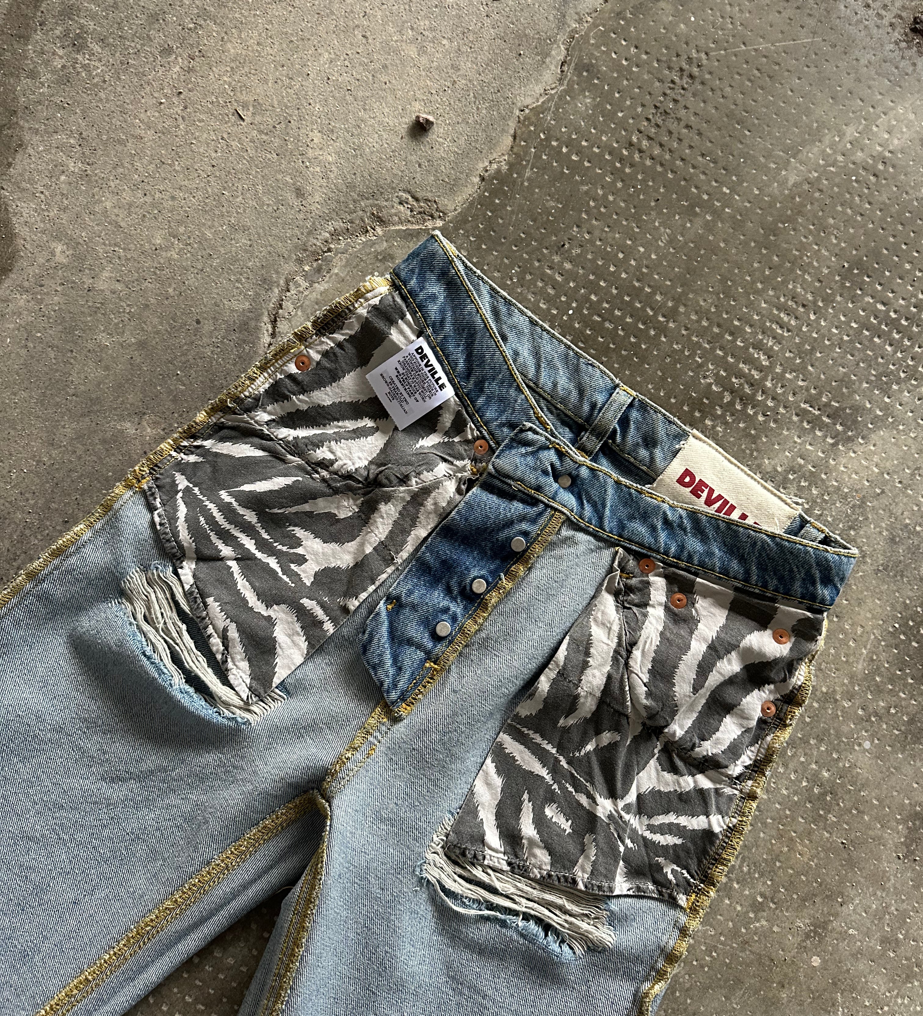 01 Bootcut Denim