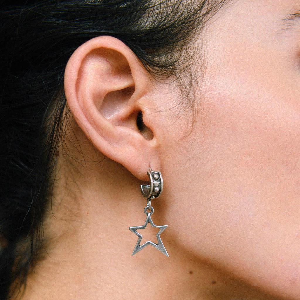 STAR EARRINGS